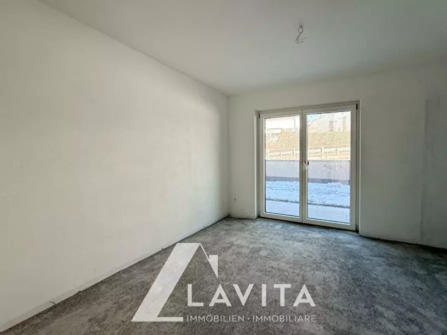Immagine 11 di Appartamento in vendita  in Dolomiten-Staatsstraße - Strada Statale delle Dolomiti a Montagna .Montan.