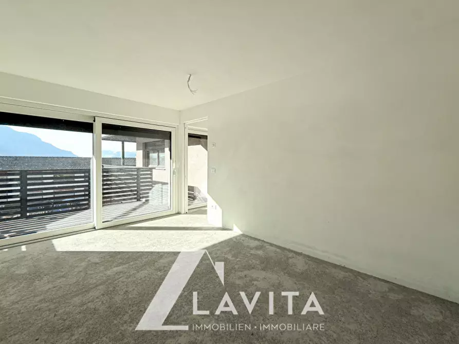 Immagine 14 di Appartamento in vendita  in Dolomiten-Staatsstraße - Strada Statale delle Dolomiti a Montagna .Montan.