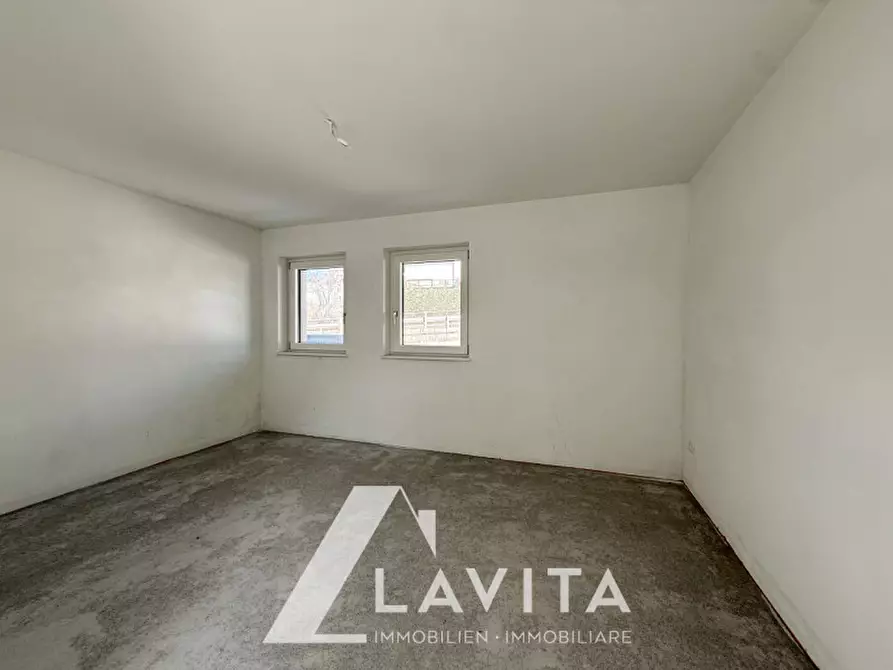 Immagine 17 di Appartamento in vendita  in Dolomiten-Staatsstraße - Strada Statale delle Dolomiti a Montagna .Montan.