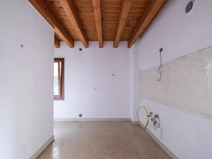 Immagine 5 di Appartamento in vendita  in Contra' San Francesco Vecchio 12 a Vicenza