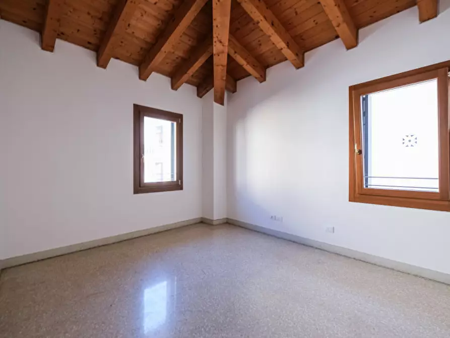 Immagine 11 di Appartamento in vendita  in Contra' San Francesco Vecchio 12 a Vicenza