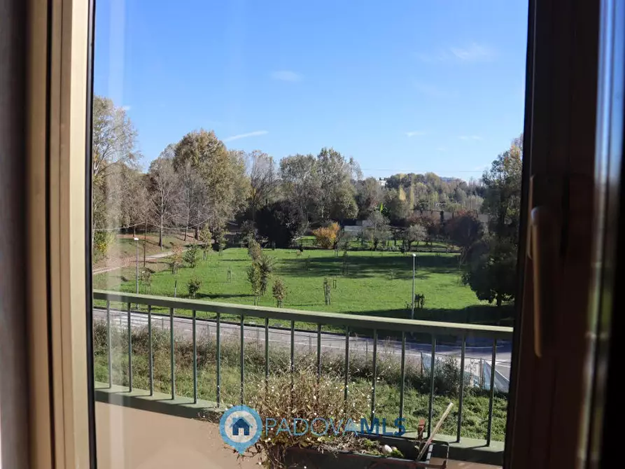 Immagine 2 di Appartamento in vendita  in Via Ragazzi del '99 22 a Padova