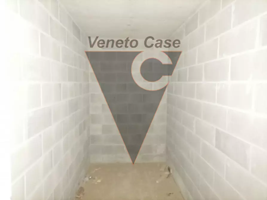 Immagine 14 di Appartamento in vendita  in via giulio zanon 30 a Padova