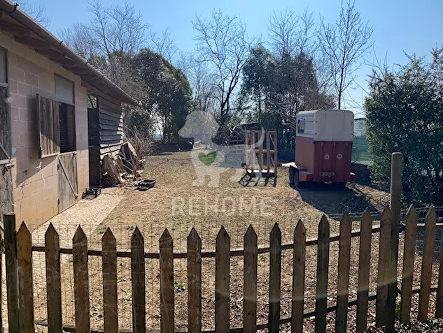 Immagine 3 di Rustico / casale in vendita  in Via Baldasseria Media, 195 a Udine