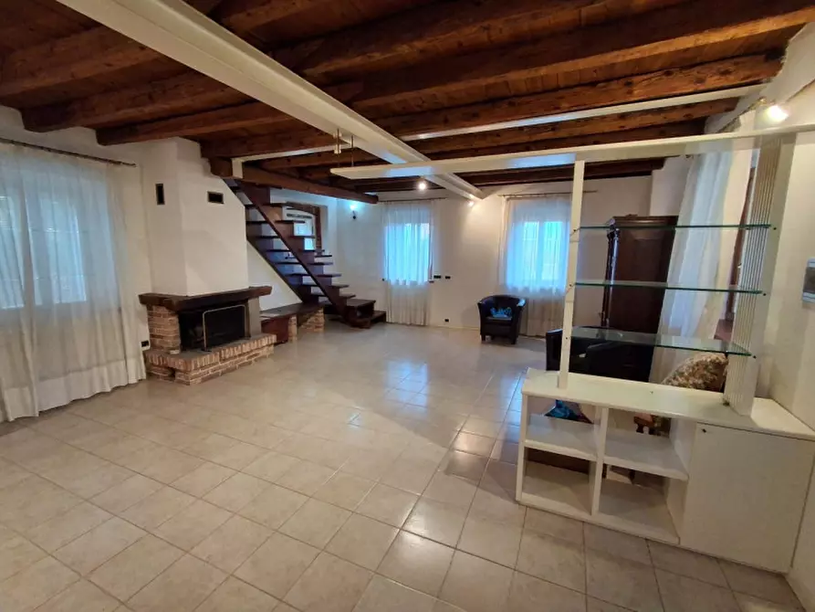 Immagine 10 di Rustico / casale in vendita  in Via Baldasseria Media, 195 a Udine