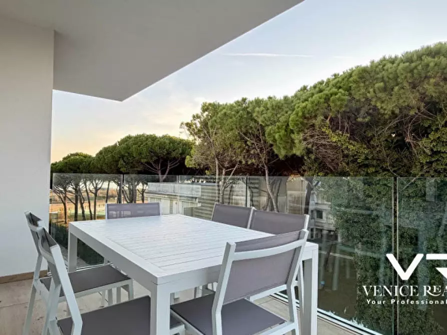 Immagine 5 di Appartamento in vendita  in Viale Oriente a Jesolo