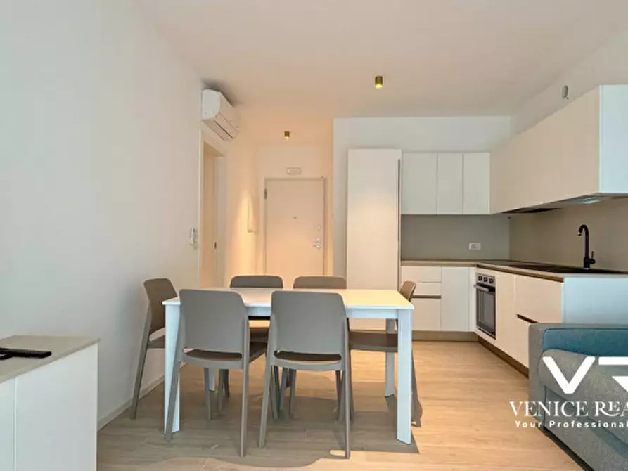 Immagine 16 di Appartamento in vendita  in Viale Oriente a Jesolo