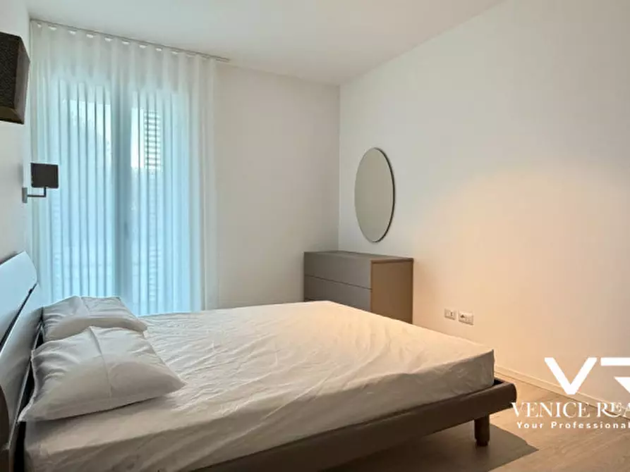 Immagine 22 di Appartamento in vendita  in Viale Oriente a Jesolo