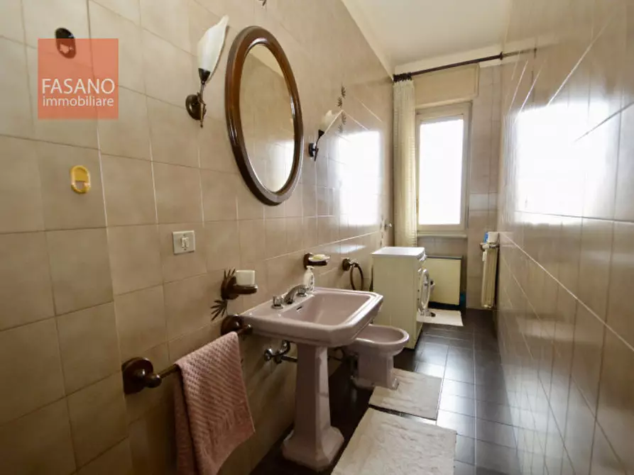 Immagine 20 di Appartamento in vendita  in Via Filadelfia 114 a Torino