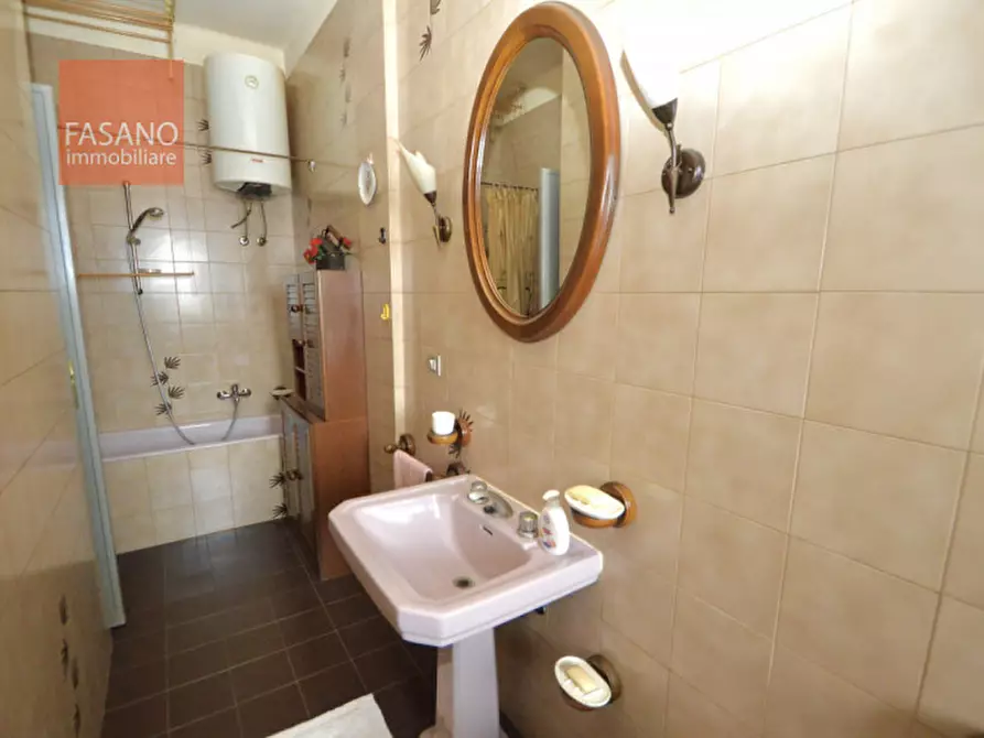 Immagine 21 di Appartamento in vendita  in Via Filadelfia 114 a Torino