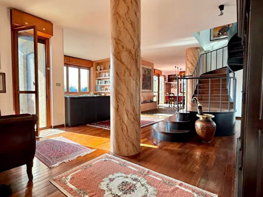 Immagine 2 di Appartamento in vendita  in Strada Farnese-Vigheffio a Parma