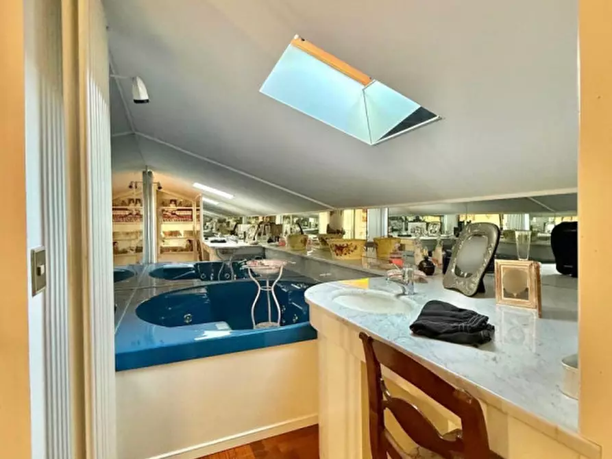 Immagine 21 di Appartamento in vendita  in Strada Farnese-Vigheffio a Parma