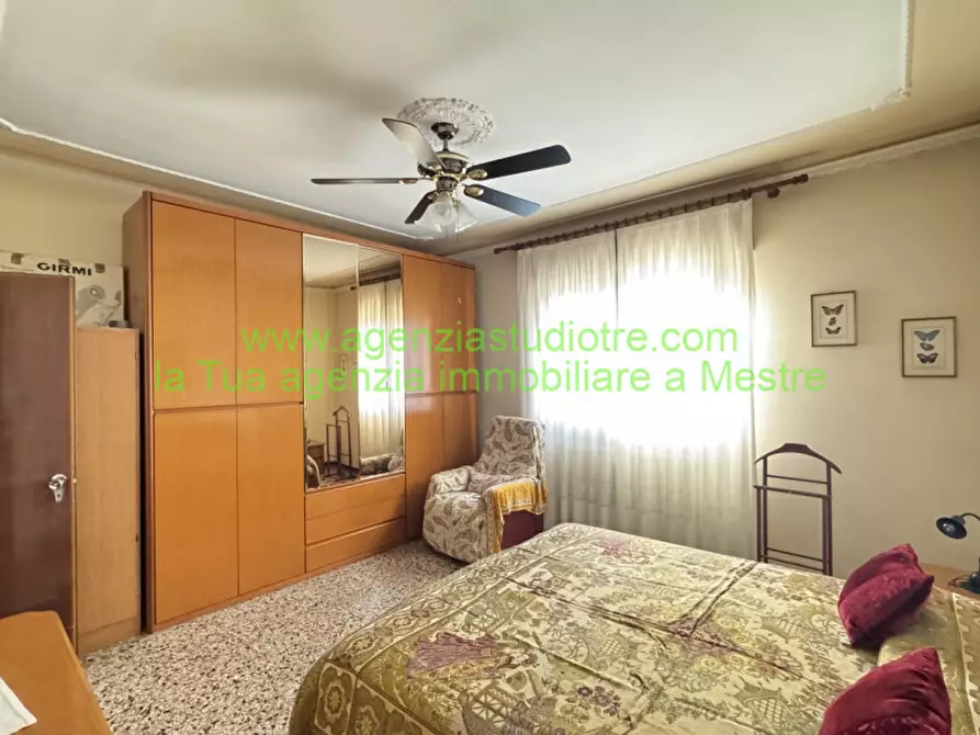 Immagine 4 di Appartamento in vendita  in Via Giovanni Battista Cima 15 a Venezia