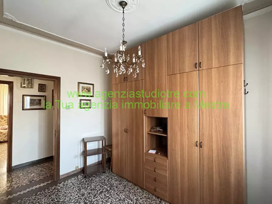 Immagine 8 di Appartamento in vendita  in Via Giovanni Battista Cima 15 a Venezia