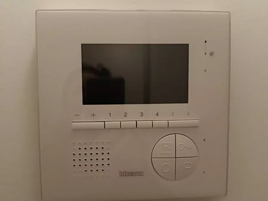 Immagine 20 di Appartamento in affitto  in Via G. Salvemini a Besana In Brianza