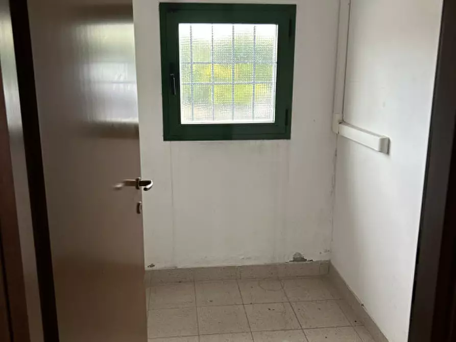 Immagine 12 di Capannone industriale in affitto  in via roma a Montegalda