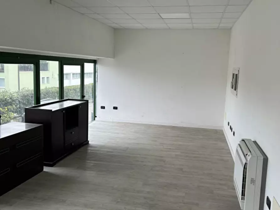 Immagine 28 di Capannone industriale in affitto  in via roma a Montegalda