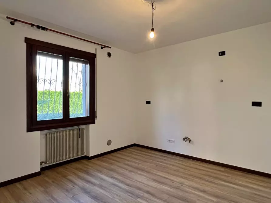 Immagine 11 di Casa bifamiliare in vendita  in Via Pilla a Arcugnano