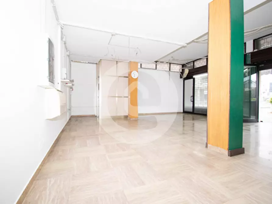 Immagine 2 di Negozio in vendita  a Cadoneghe