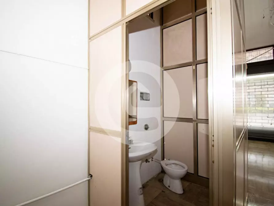 Immagine 3 di Negozio in vendita  a Cadoneghe