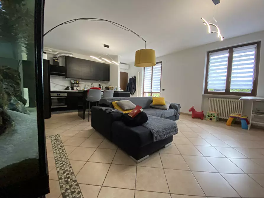 Immagine 2 di Appartamento in vendita  in Via Milano 181 b a Castelnuovo Del Garda