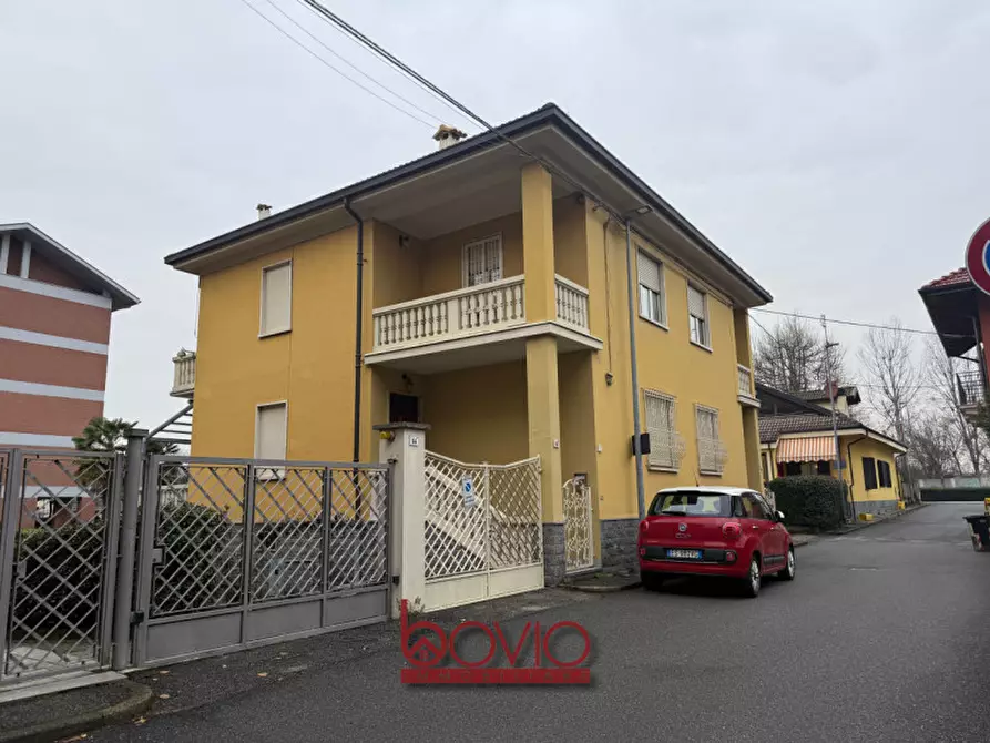 Immagine 9 di Appartamento in vendita  in VIA FORNACI 12 a San Mauro Torinese