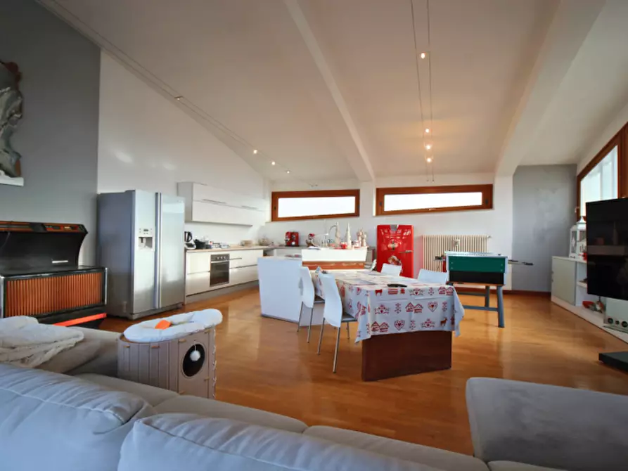 Immagine 3 di Attico in vendita  in Viale Verona, 120 a Vicenza