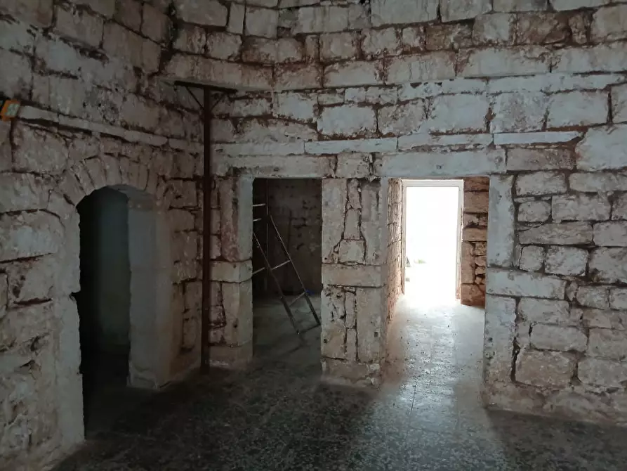 Immagine 1 di Casa indipendente in vendita  a Ostuni