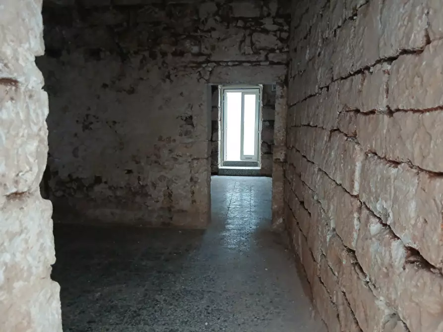 Immagine 13 di Casa indipendente in vendita  a Ostuni