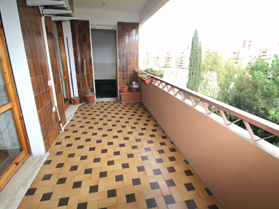 Immagine 13 di Appartamento in vendita  in Via Curzio Malaparte a Roma