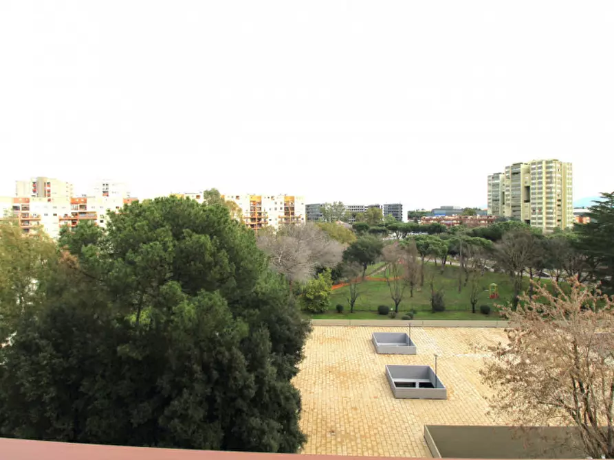 Immagine 15 di Appartamento in vendita  in Via Curzio Malaparte a Roma