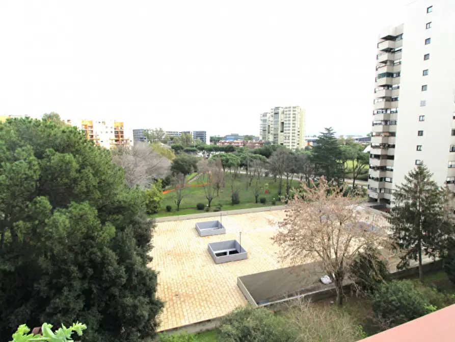 Immagine 19 di Appartamento in vendita  in Via Curzio Malaparte a Roma