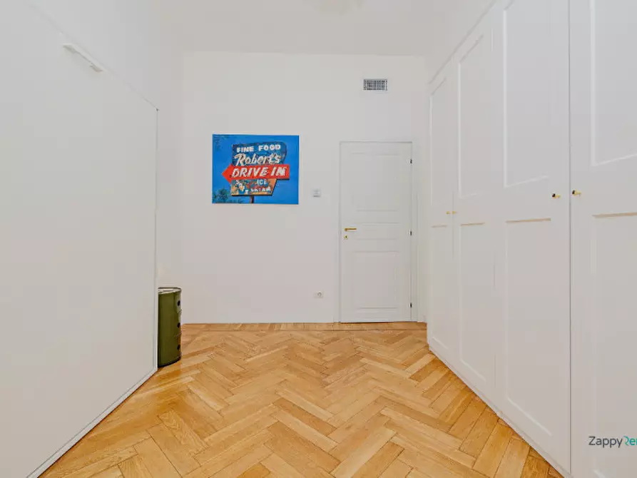 Immagine 24 di Appartamento in affitto  in Via Mauro Macchi a Milano