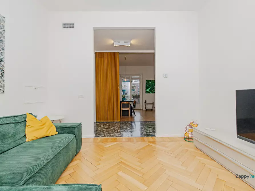 Immagine 38 di Appartamento in affitto  in Via Mauro Macchi a Milano