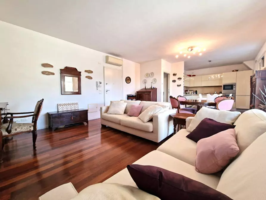 Immagine 1 di Appartamento in vendita  in Via Vicenza a Altavilla Vicentina