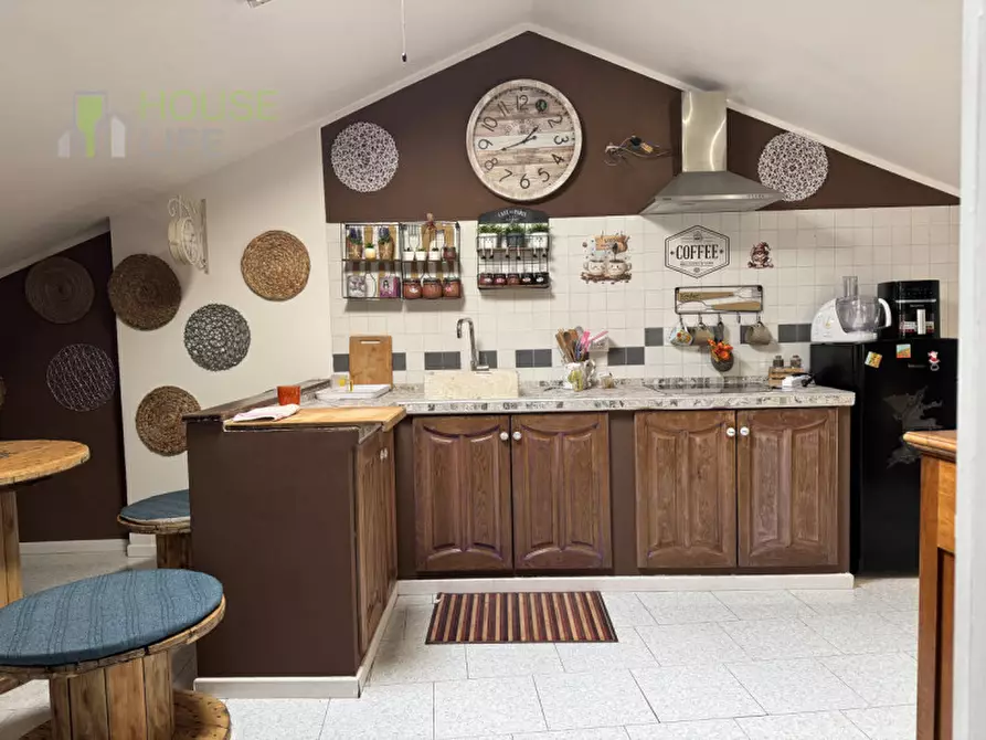 Immagine 19 di Appartamento in vendita  in Via 29 aprile a Torrebelvicino