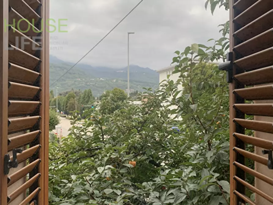 Immagine 8 di Appartamento in vendita  in Via Faccin a Schio