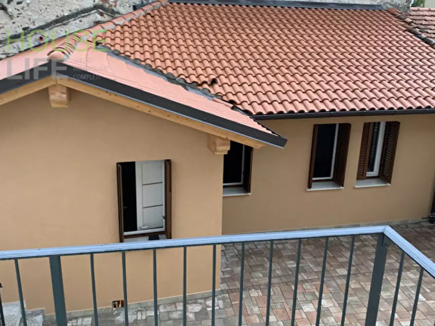 Immagine 10 di Appartamento in vendita  in Via Faccin a Schio