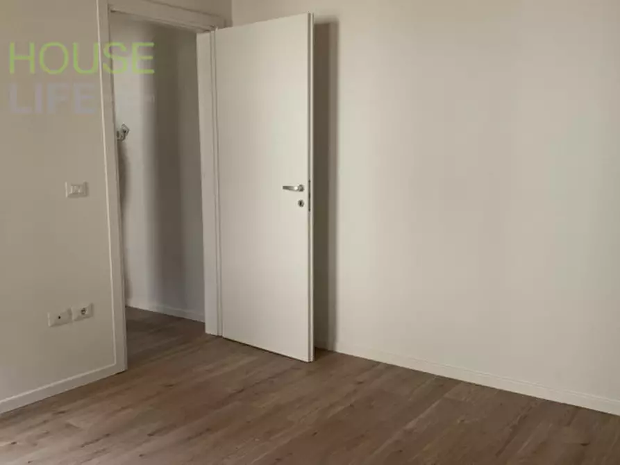 Immagine 13 di Appartamento in vendita  in Via Faccin a Schio