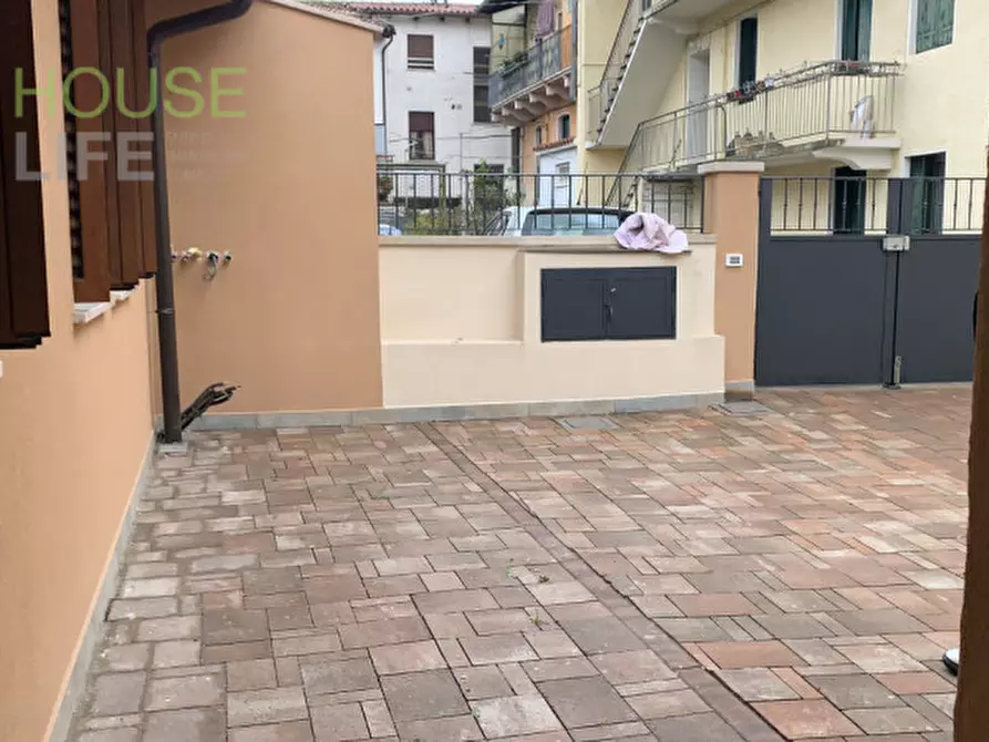 Immagine 16 di Appartamento in vendita  in Via Faccin a Schio