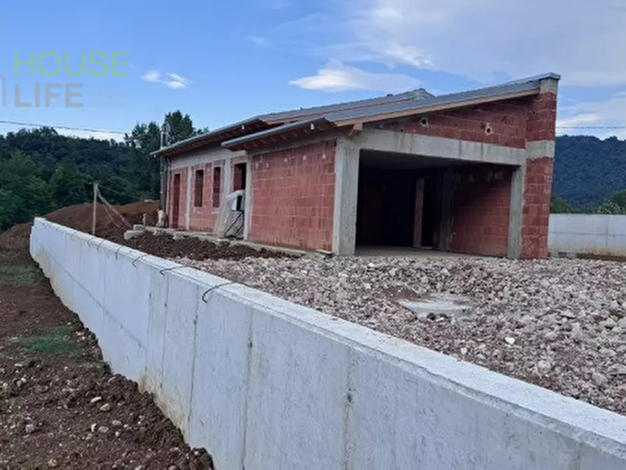 Immagine 5 di Casa indipendente in vendita  in via Battistini a Monte Di Malo