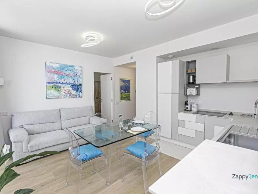 appartamento in affitto a Genova in zona Carignano