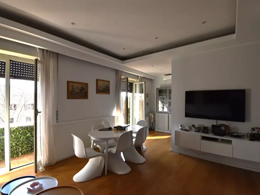 Immagine 7 di Appartamento in vendita  in Viale di Trastevere a Roma