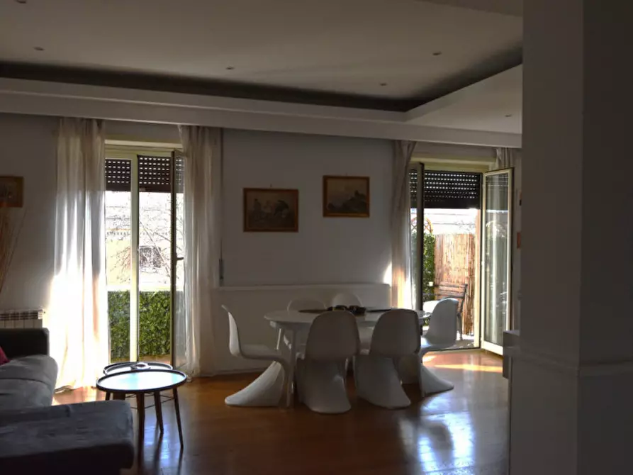 Immagine 8 di Appartamento in vendita  in Viale di Trastevere a Roma