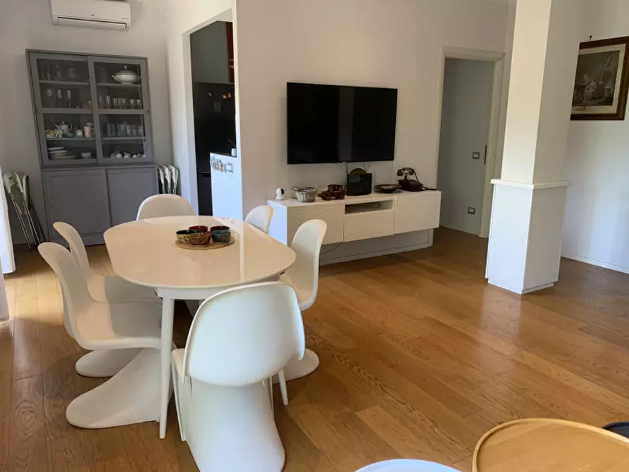Immagine 8 di Appartamento in vendita  in Viale di Trastevere a Roma
