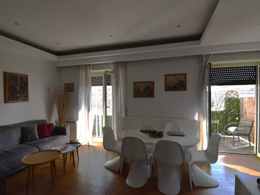 Immagine 10 di Appartamento in vendita  in Viale di Trastevere a Roma