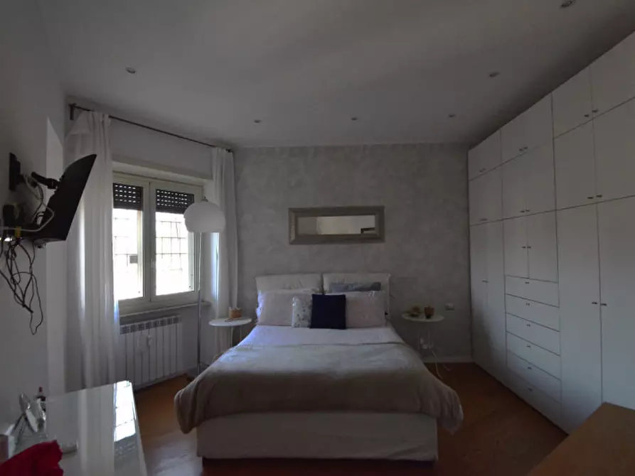 Immagine 22 di Appartamento in vendita  in Viale di Trastevere a Roma