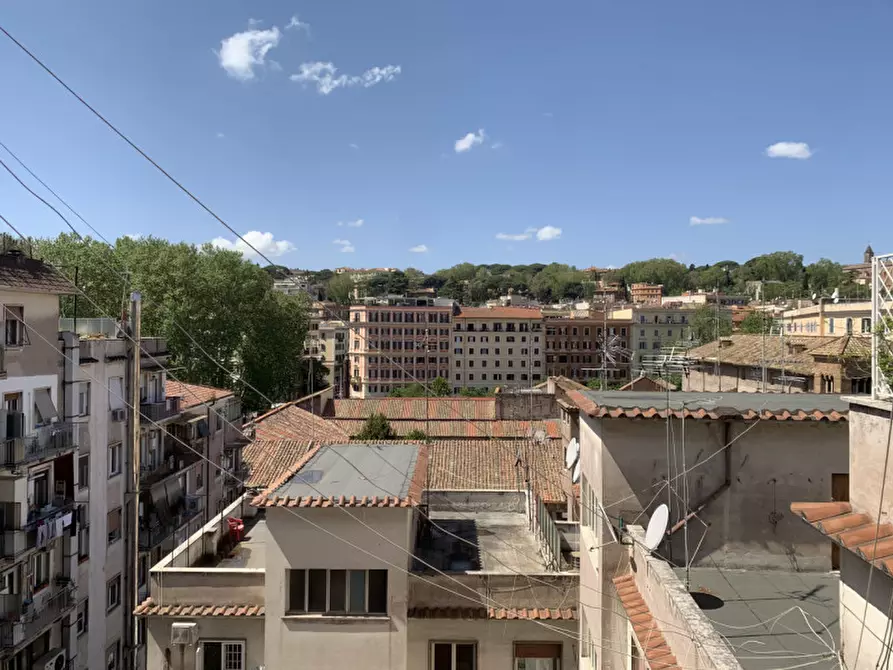 Immagine 24 di Appartamento in vendita  in Viale di Trastevere a Roma