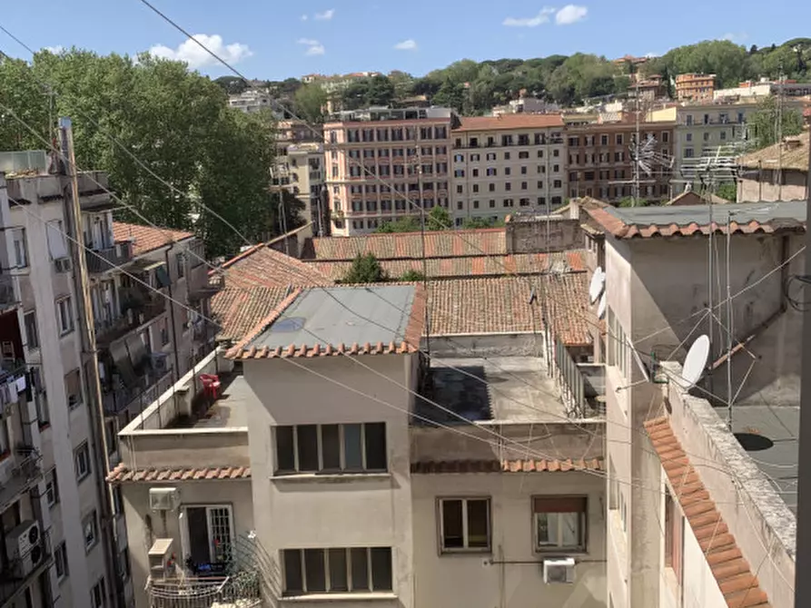 Immagine 25 di Appartamento in vendita  in Viale di Trastevere a Roma