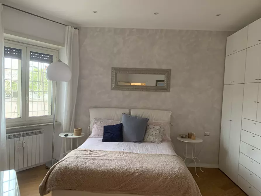 Immagine 25 di Appartamento in vendita  in Viale di Trastevere a Roma